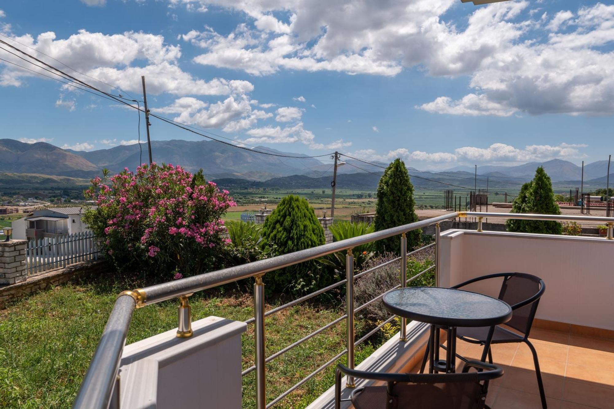 Villa Serenity Sarandë Exterior foto